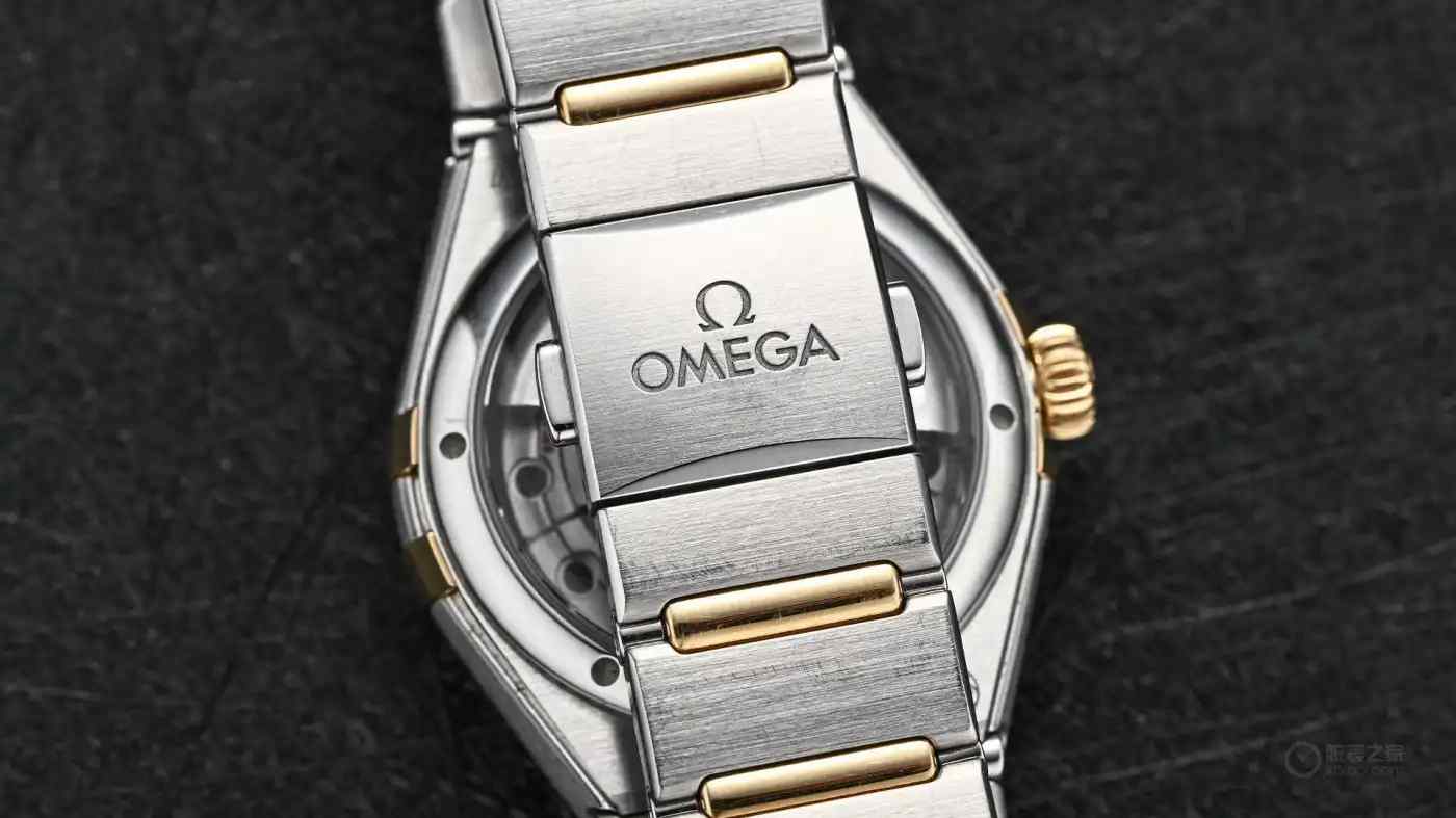 欧米茄星座女表凭什么火了40年？曼哈顿爪设计全解析，间金镶钻款美翻了！ | 奈斯探表