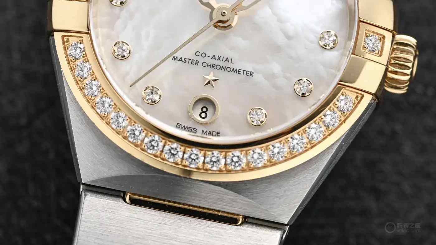 欧米茄星座女表凭什么火了40年？曼哈顿爪设计全解析，间金镶钻款美翻了！ | 奈斯探表