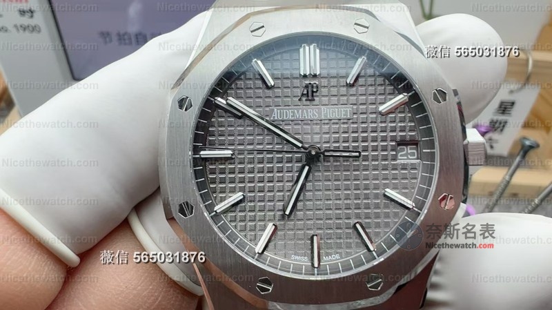 VS终于做AP了！VS新款AP橡树15500灰盘深度对比APS，谁更值得入？ | 奈斯探表