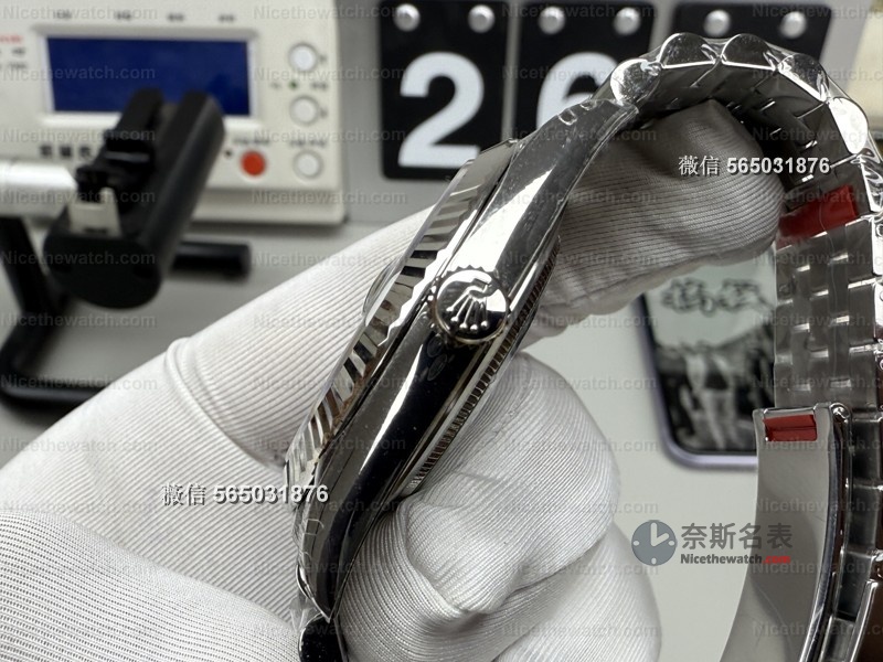 别再买旧版了！VS 41mm黑盘日志V2全面升级，狗牙圈闪、盘面无色差 | 奈斯探表