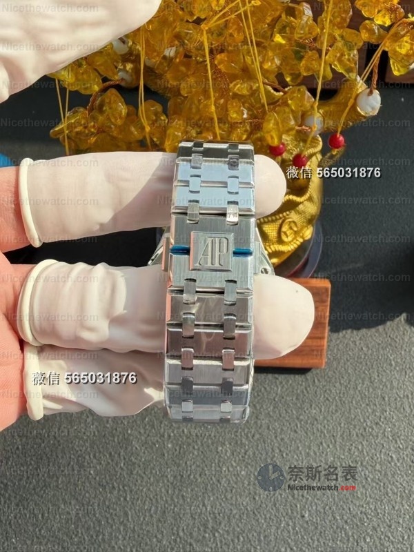 自留了VS厂15500钢王！丹东4302机芯+陶瓷滚珠，细节太狠了 | 奈斯探表