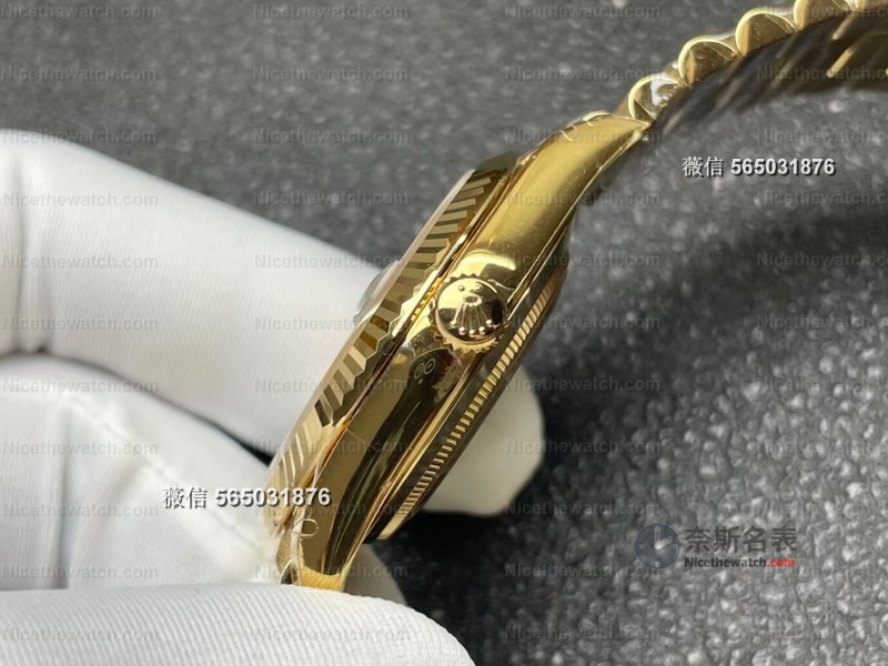 上手就被圈粉！VS烟熏绿DD日志，黑中透绿+70小时动储，太高级了 | 奈斯探表