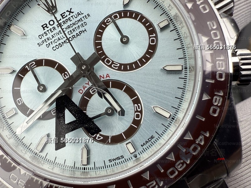 亲自上手VS厂冰蓝迪配重V3版：177克真有分量？丹东4131机芯到底稳不稳？ | 奈斯探表