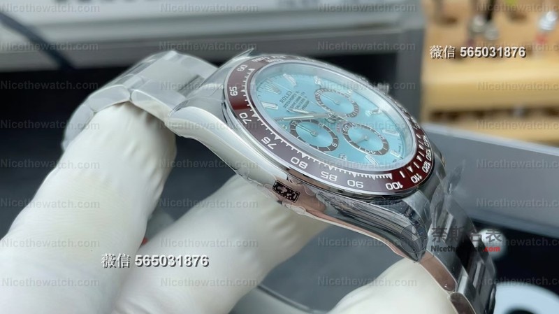 莫桑钻+冰蓝盘+丹东4131！上手VS厂冰蓝钻迪V3配重版，这做工是目前最高版本吗？ | 奈斯探表