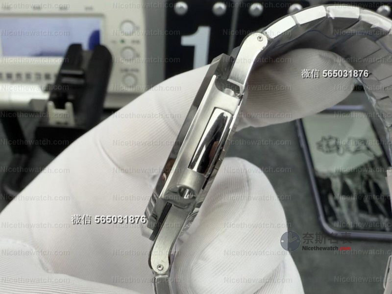 从盘面到机芯全面升级！BBF vs 3K鹦鹉螺5711对比，看完你就知道谁才是真王者！ | 奈斯探表