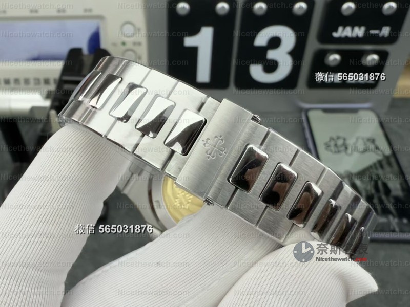 从盘面到机芯全面升级！BBF vs 3K鹦鹉螺5711对比，看完你就知道谁才是真王者！ | 奈斯探表