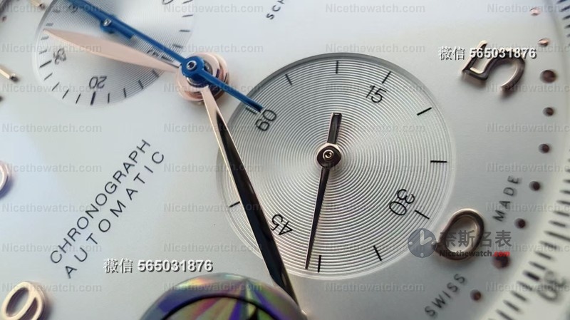 丹东首枚万国一体机芯来了！APS葡计最强版实测：41mm对版+真实计时联动 | 奈斯探表