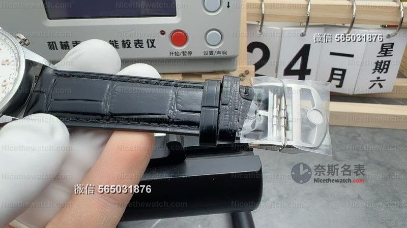 丹东首枚万国一体机芯来了！APS葡计最强版实测：41mm对版+真实计时联动 | 奈斯探表