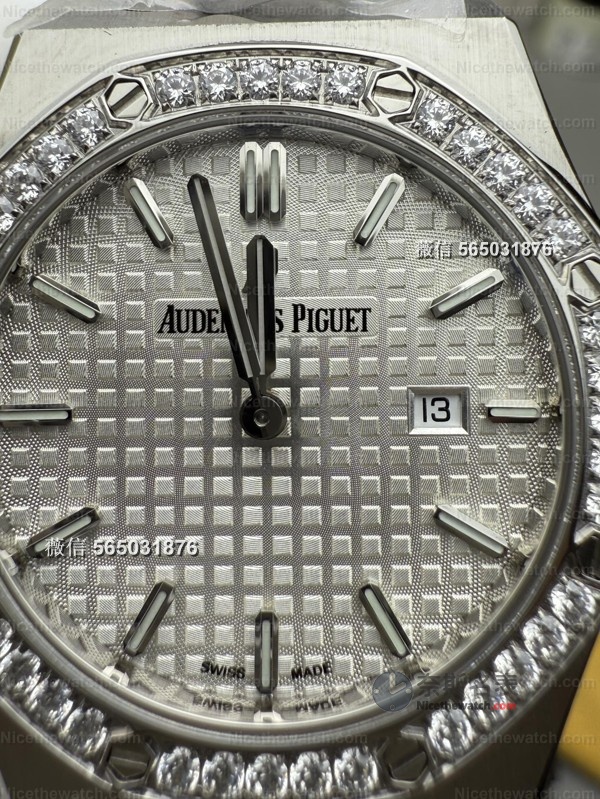 33mm小仙女专属！ZF厂爱彼67651石英款实测：巧克力盘+真钻感，省心三年免调校 | 奈斯探表