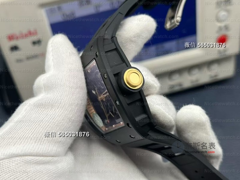 ZF 厂理查德米勒 RM-055 V3 深度评测：黑色陶瓷壳 + 一体机芯，硬核运动表首选？ | 奈斯探表