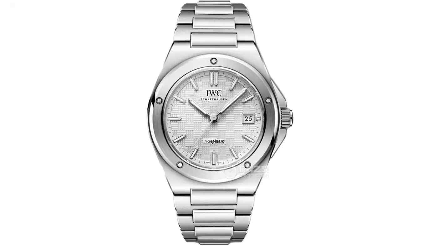 春天第一块表怎么??？三款清爽耐看通勤表推荐：从劳力士绿盘到万国长动储，出游拍照神器 | 奈斯探表