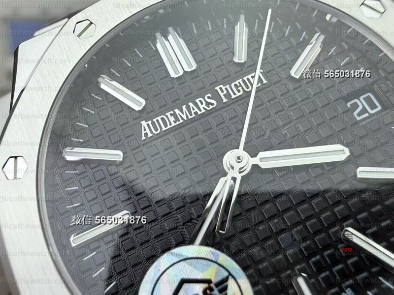 APS爱彼15510ST黑盘开箱实测：41mm钢王复刻表值不值得入？看完这篇再决定 | 奈斯探表