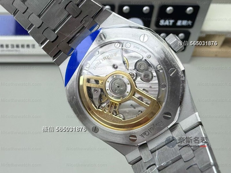 APS爱彼15510ST黑盘开箱实测：41mm钢王复刻表值不值得入？看完这篇再决定 | 奈斯探表