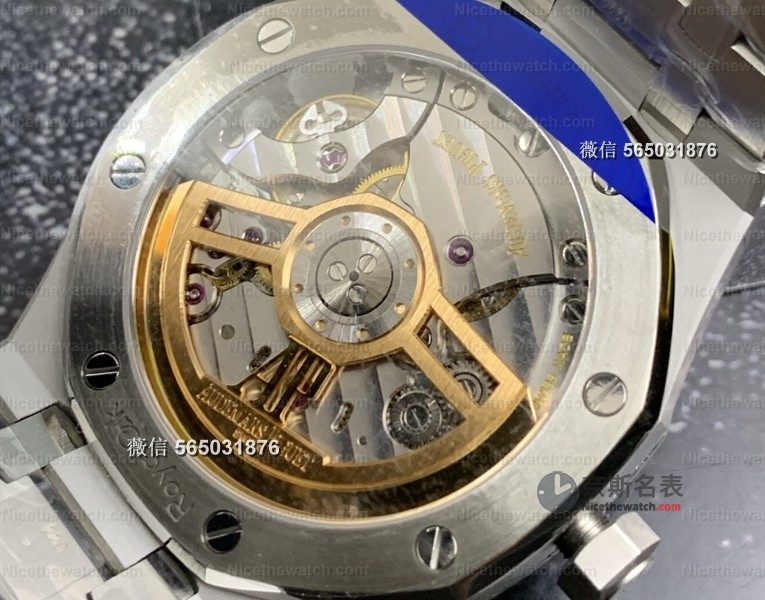 实测：ZF 厂爱彼 15500 王者归来，4302 无卡度机芯能否接棒 APS？ | 奈斯探表